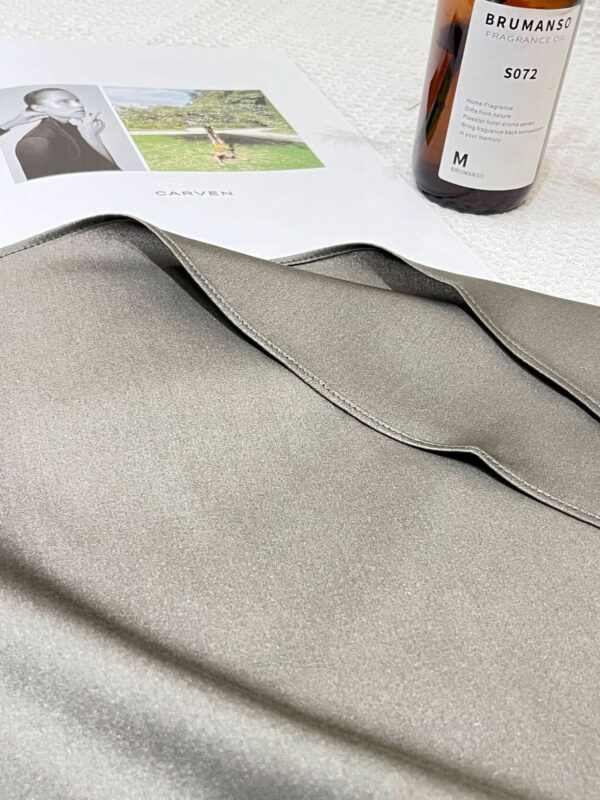 Amélie Pure Silk Tee - Padronn