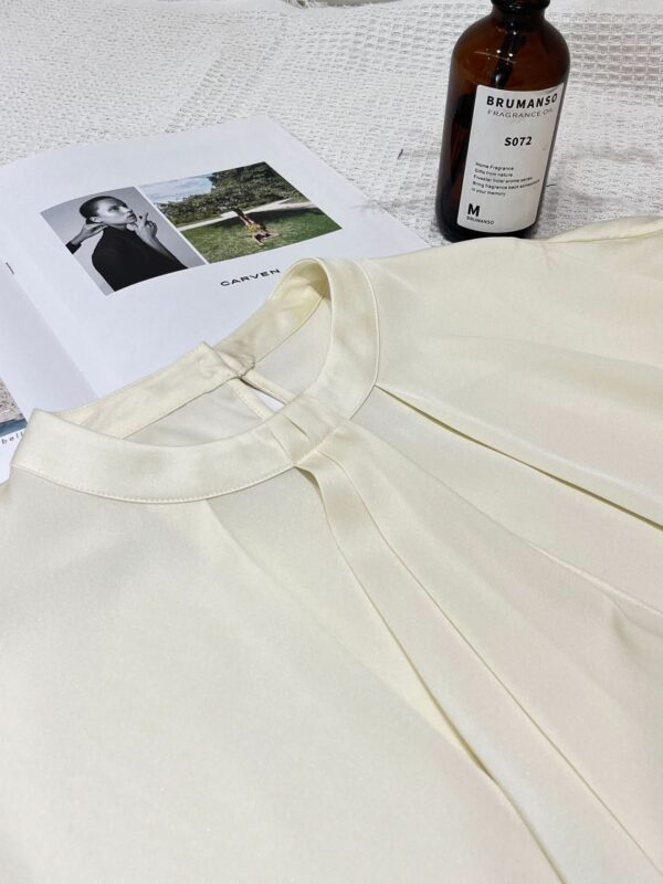 Amélie Pure Silk Tee - Padronn