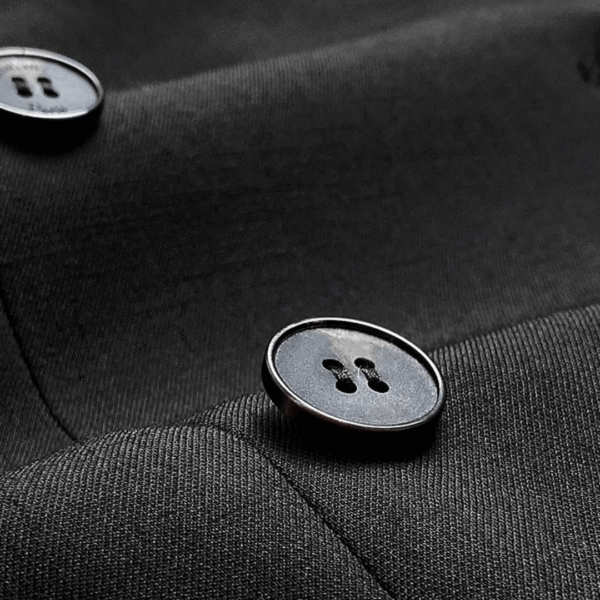 Aurelia Buttoned Elegance - Padronn