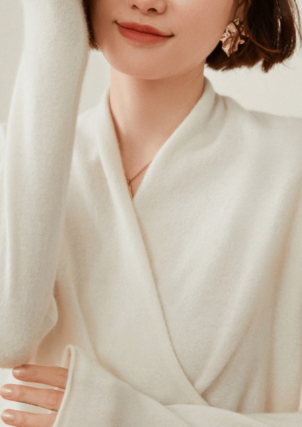 Nuvessa Luxe Cashmere Top - Padronn