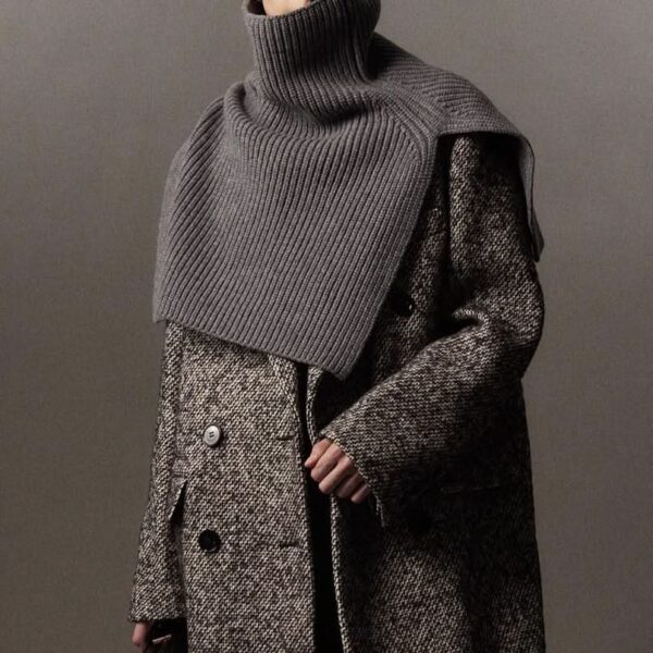 SnugEdge Shawl - Padronn